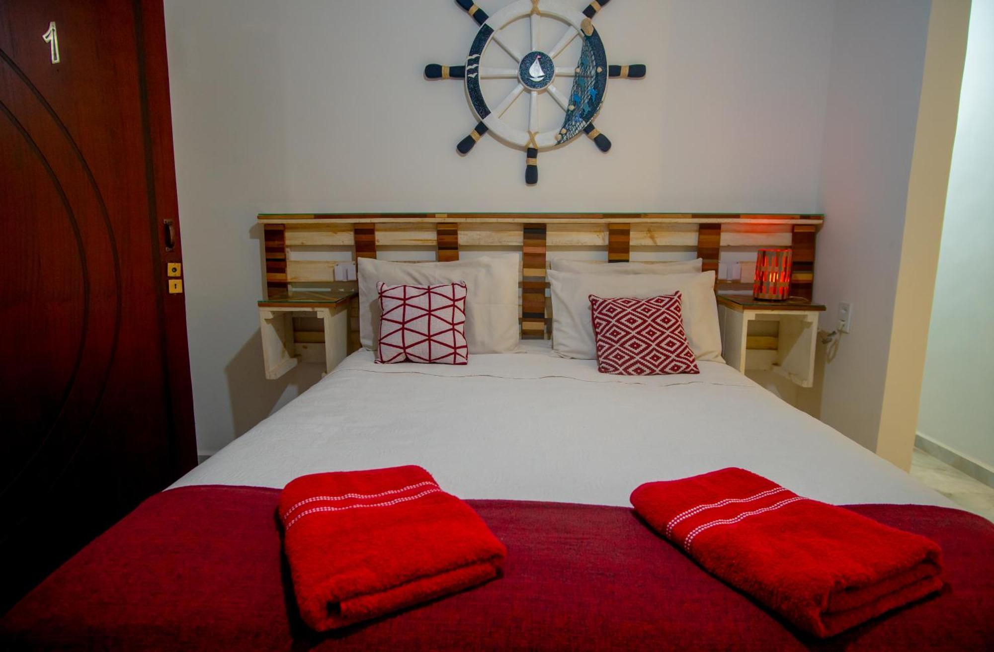 Inn Cama E Café Do Bispo 2*