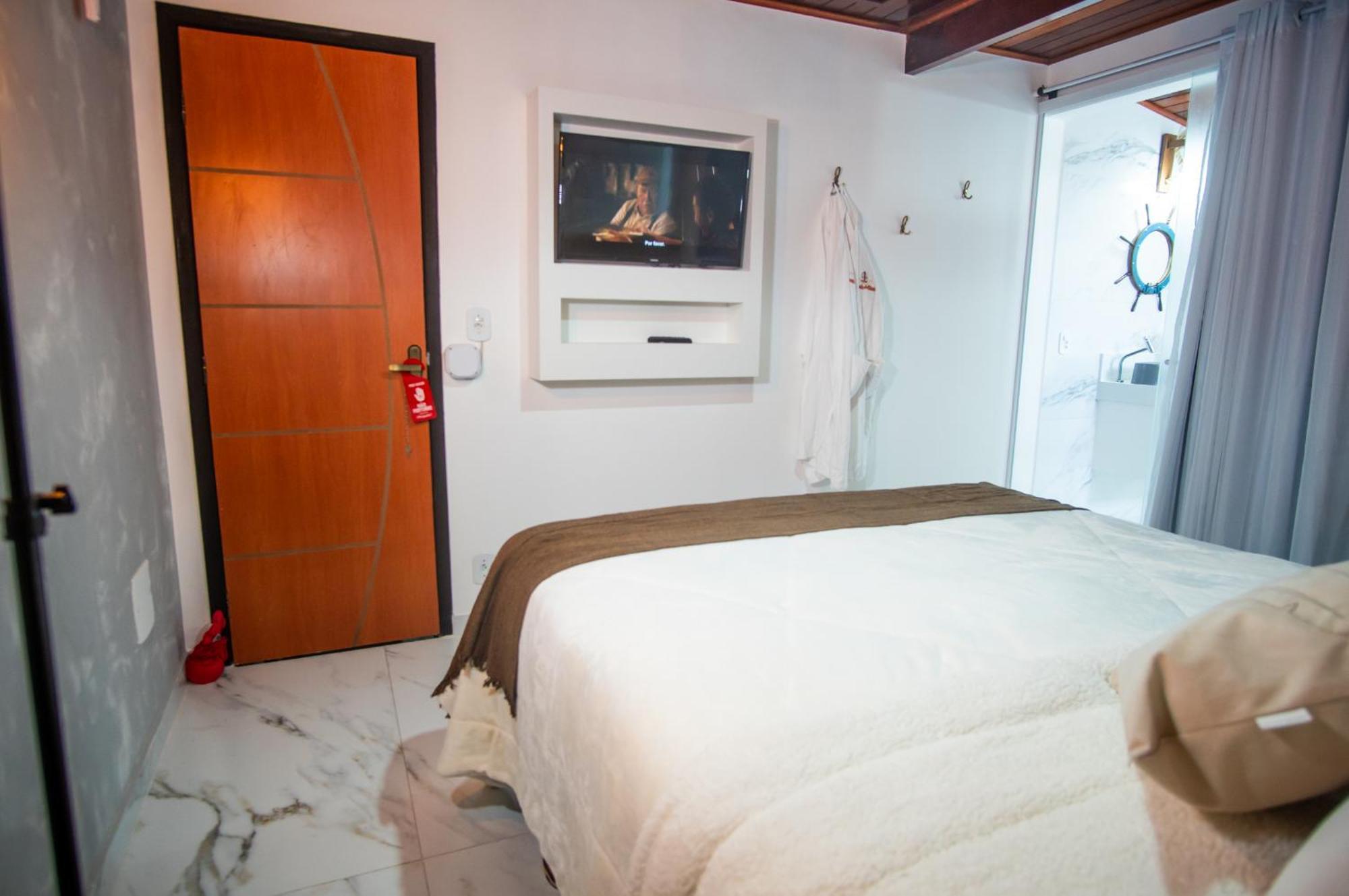 Cama E Café Do Bispo Inn 2*