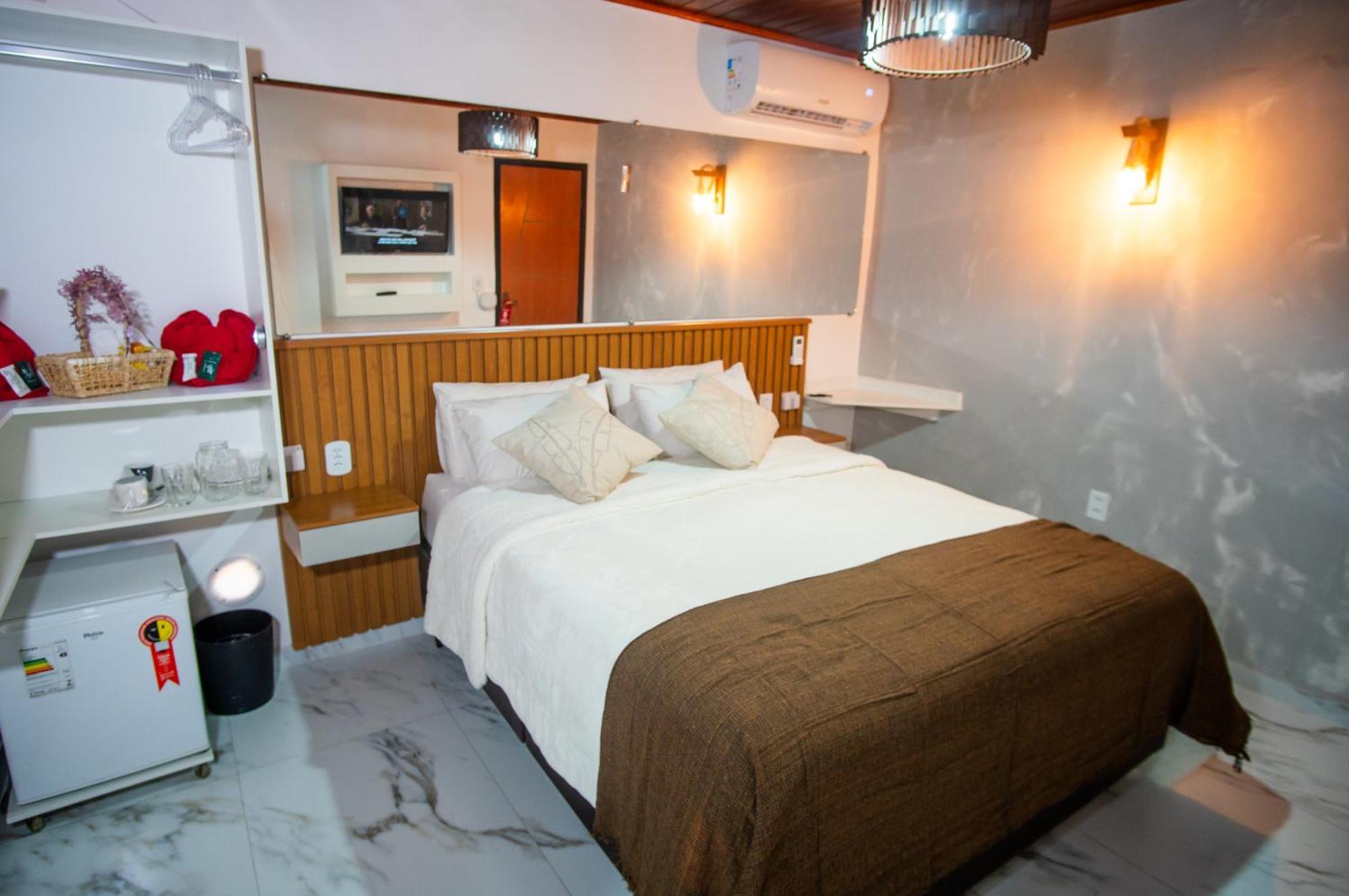 Cama E Café Do Bispo Inn 2*