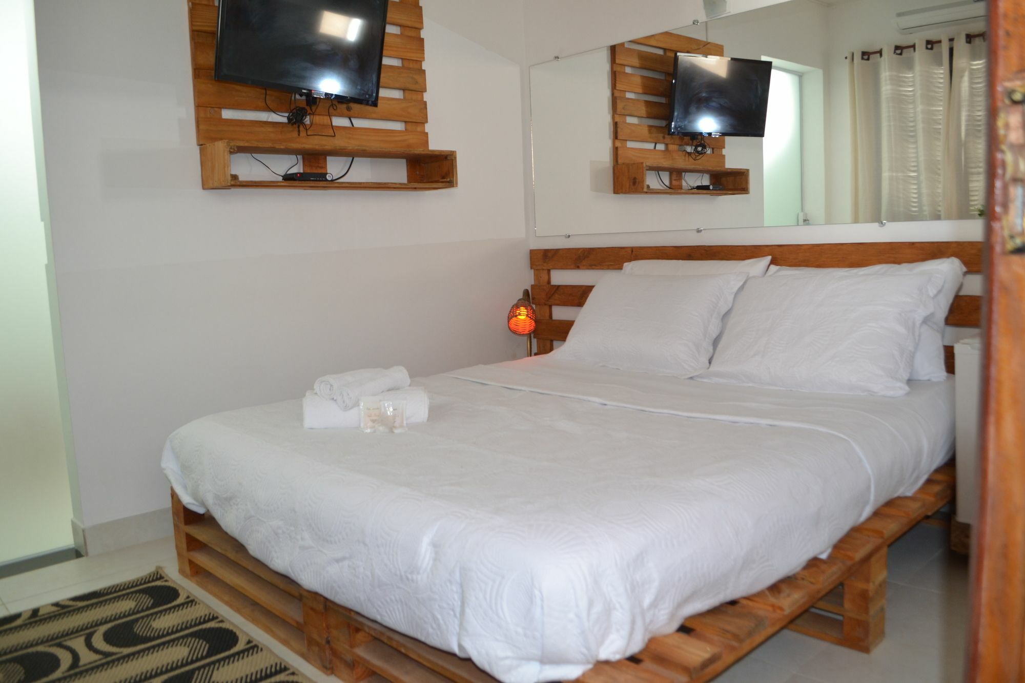Cama E Café Do Bispo Inn 2*